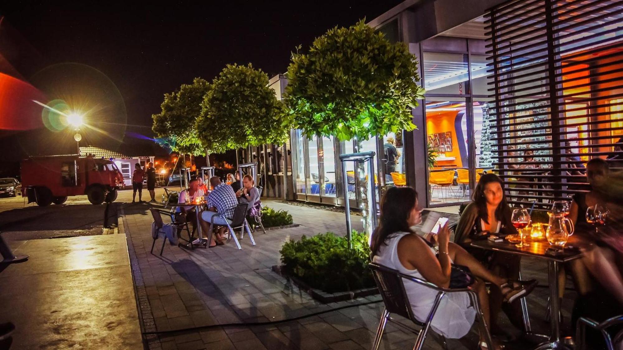 فندق Aerocafe بارتيزانسكى المظهر الخارجي الصورة